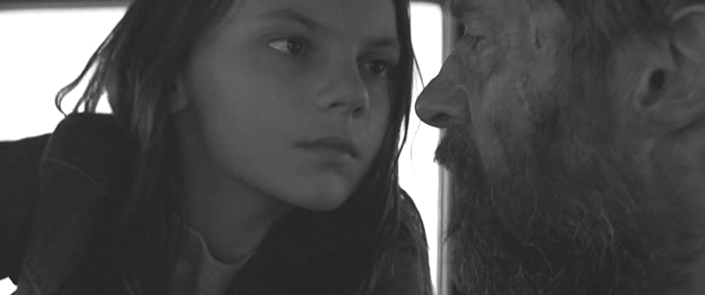 LOGAN ローガンの画像