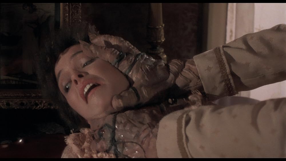 死霊の棲む館の画像