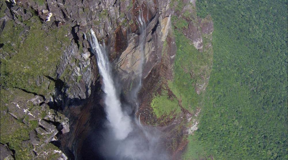 「アース」の画像