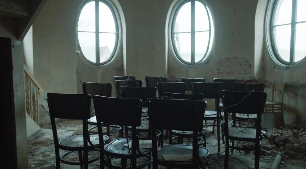 エンバース（原題）の画像