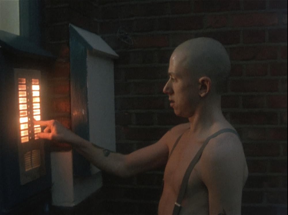 「メイド・イン・ブリテン（原題）」ティム・ロスの画像