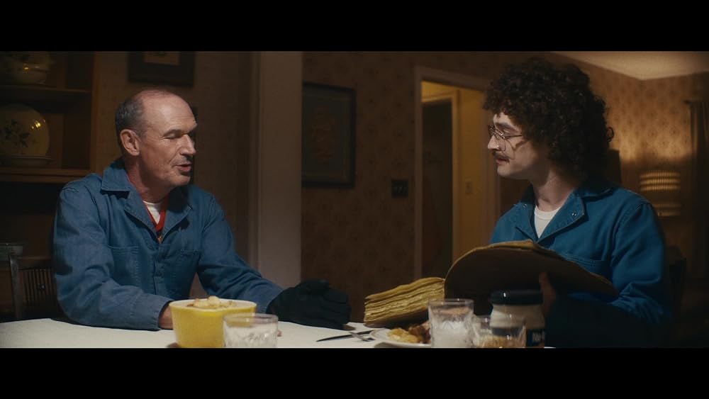 「こいつで、今夜もイート・イット アル・ヤンコビック物語」トビー・ハス & ダニエル・ラドクリフの画像