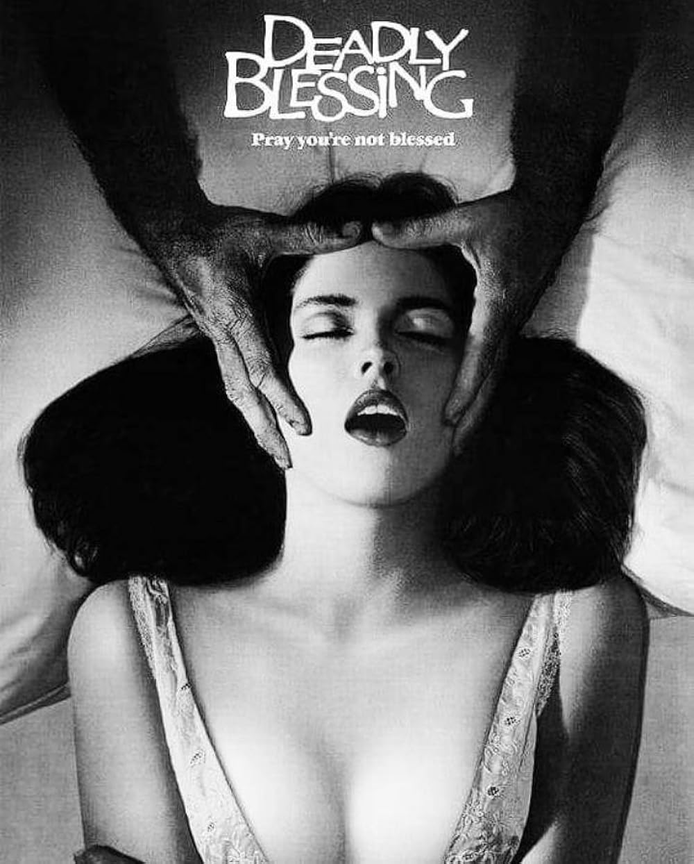 「インキュバス・死霊の祝福」シャロン・ストーン & Maren Jensenの画像