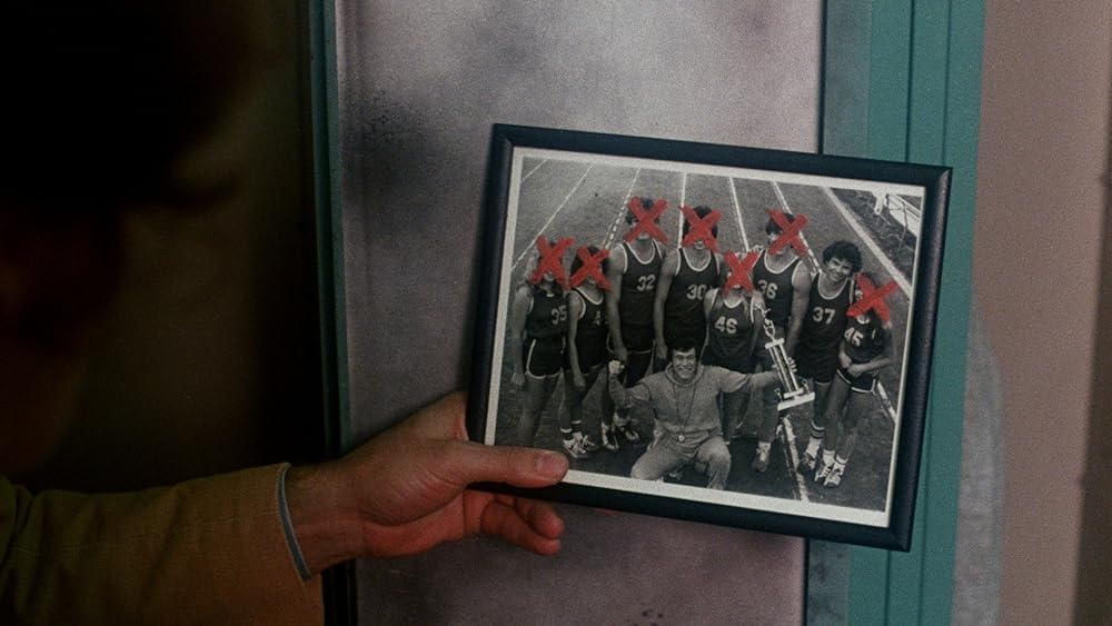 鮮血！悪夢の卒業式の画像