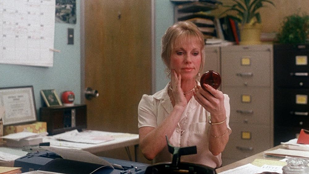 鮮血！悪夢の卒業式の画像