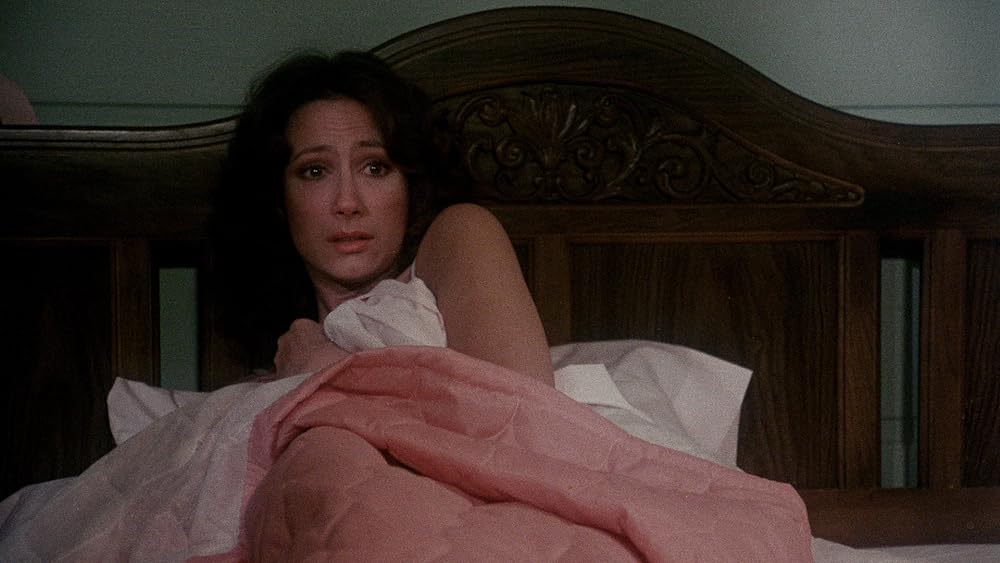 鮮血！悪夢の卒業式の画像