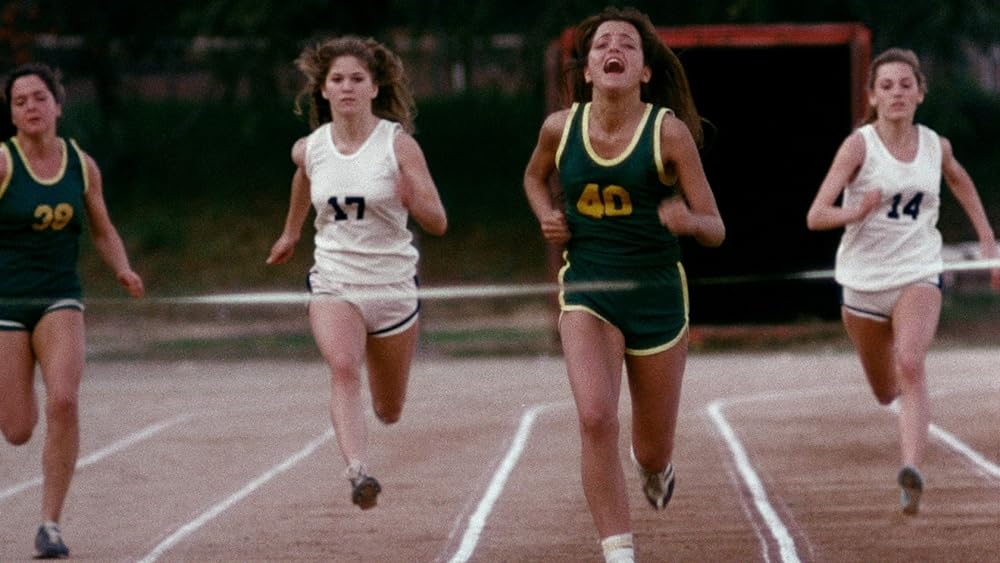 鮮血！悪夢の卒業式の画像