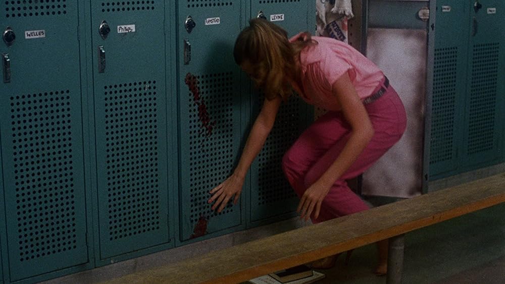 鮮血！悪夢の卒業式の画像