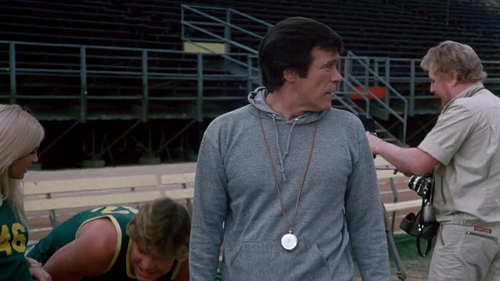 鮮血！悪夢の卒業式の画像