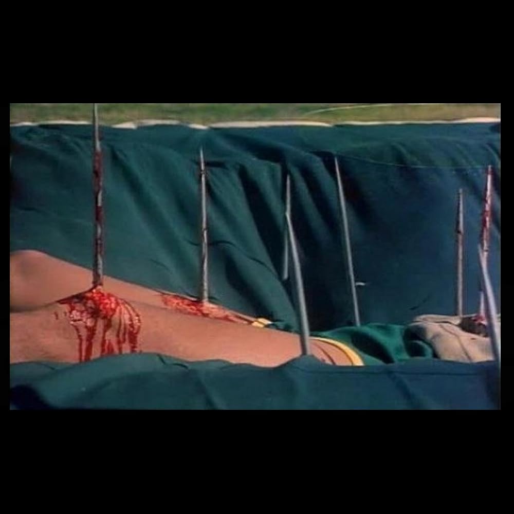 鮮血！悪夢の卒業式の画像