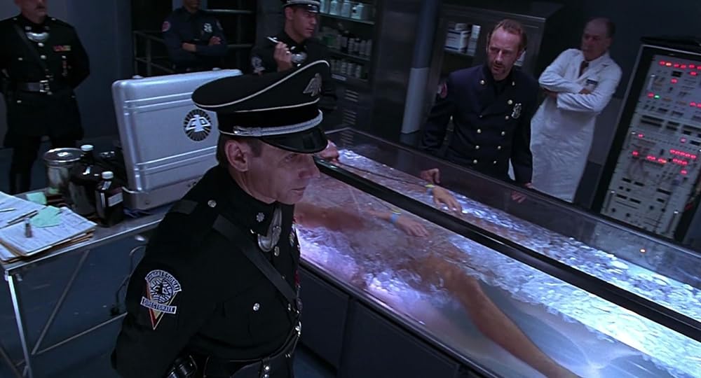 バーブ・ワイヤー／ブロンド美女戦記の画像