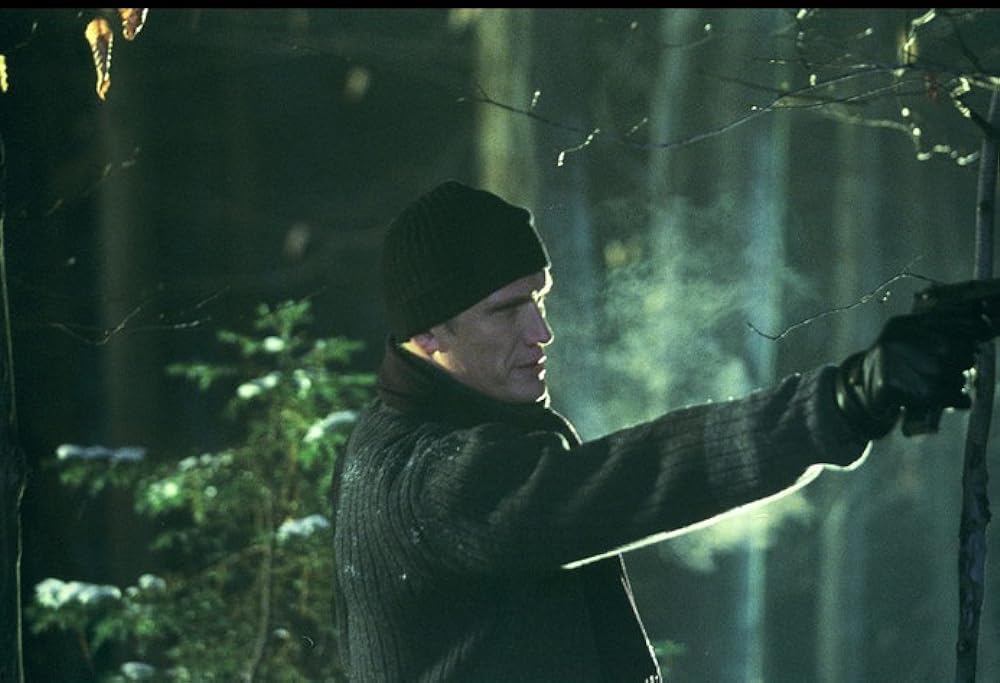 ドルフ・ラングレン in エリミネイト・ソルジャーの画像