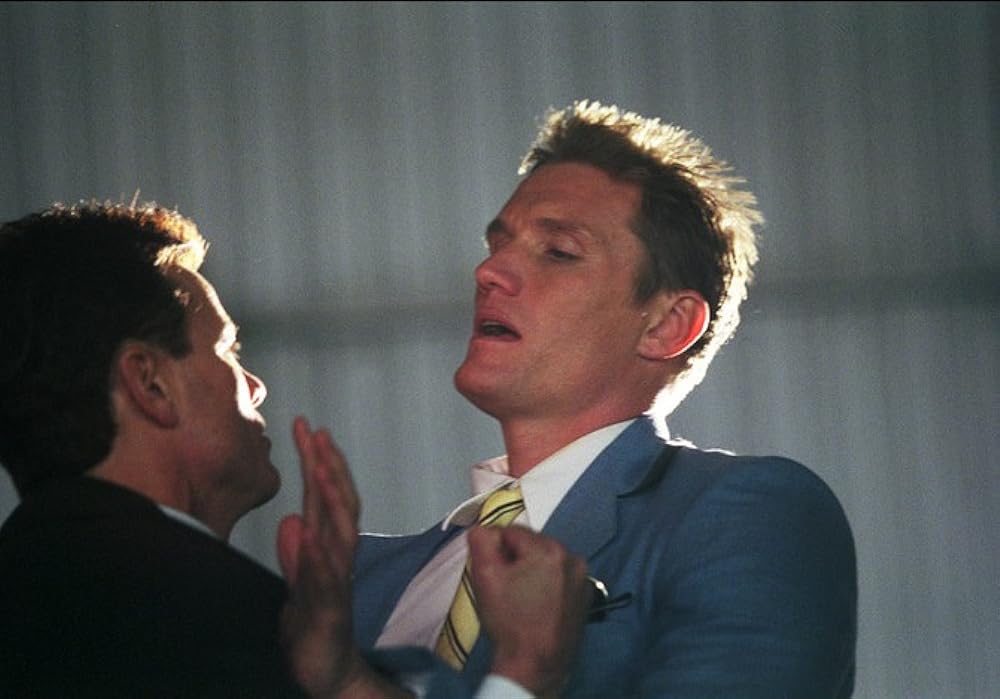 ドルフ・ラングレン in エリミネイト・ソルジャーの画像