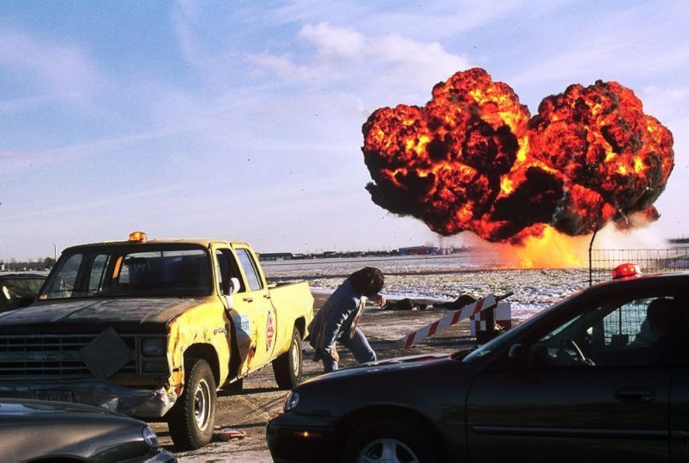 ドルフ・ラングレン in エリミネイト・ソルジャーの画像