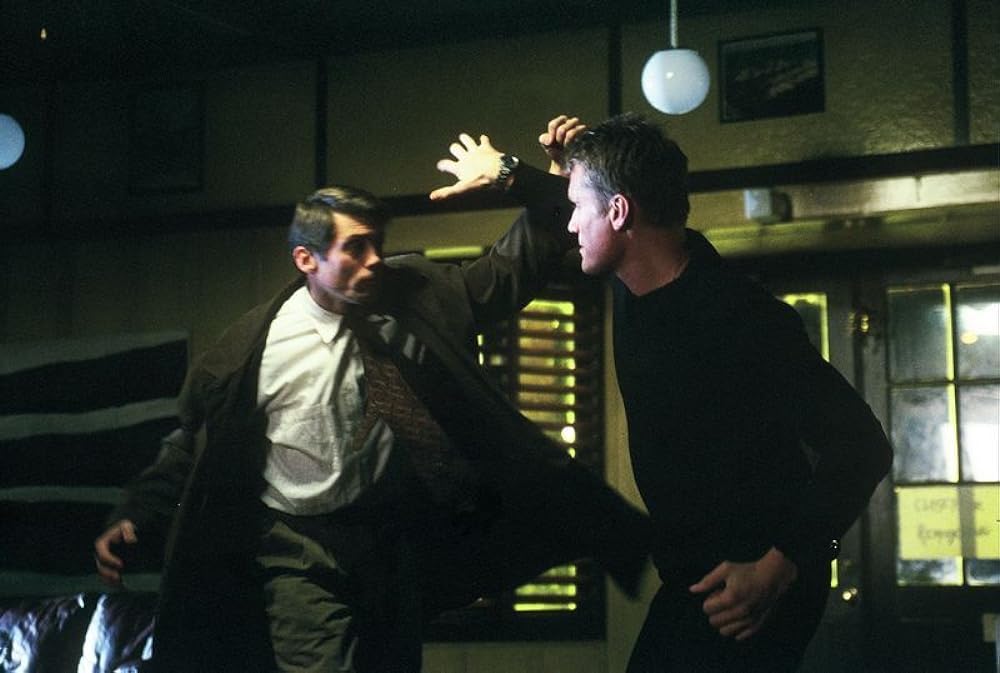 ドルフ・ラングレン in エリミネイト・ソルジャーの画像