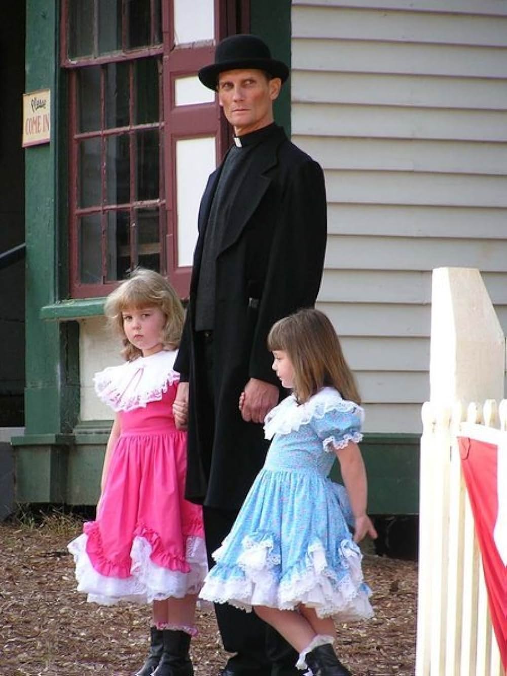 2001人の狂宴の画像