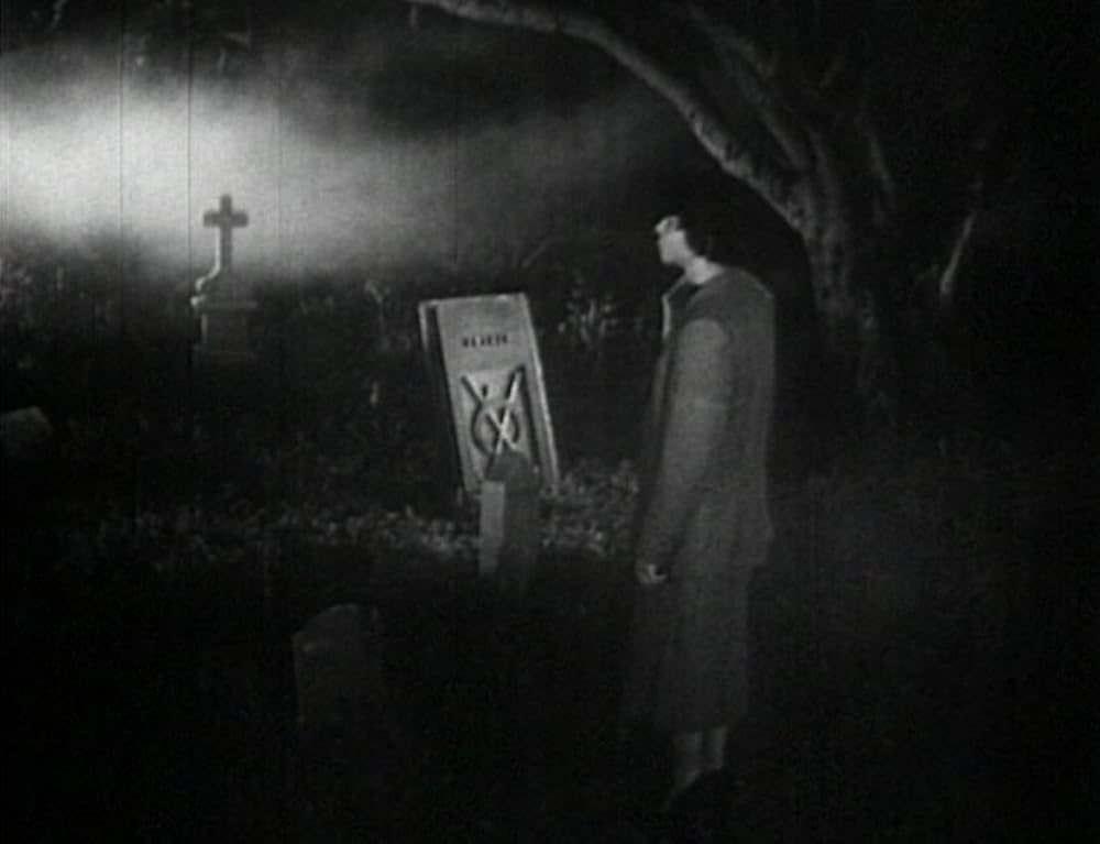 恐怖の足跡 ビギニングの画像