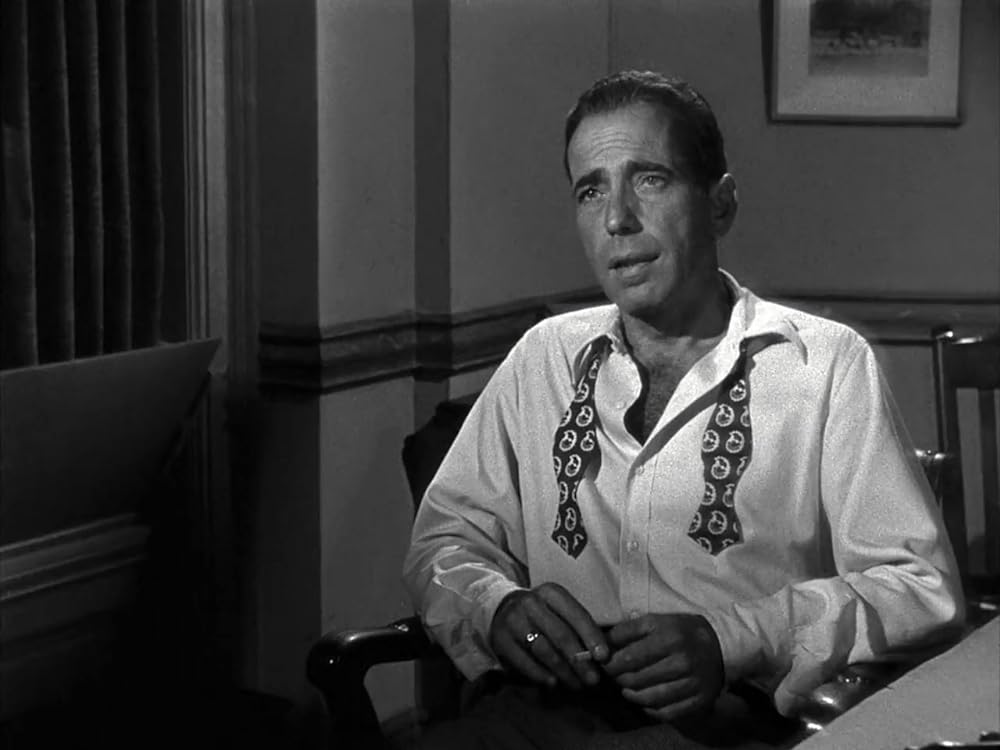 「暗黒への転落」ハンフリー・ボガートの画像