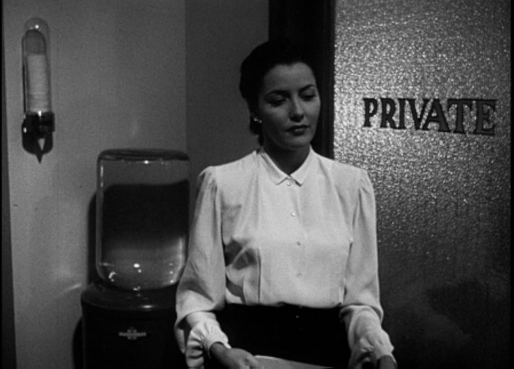 夜は千の眼を持つの画像