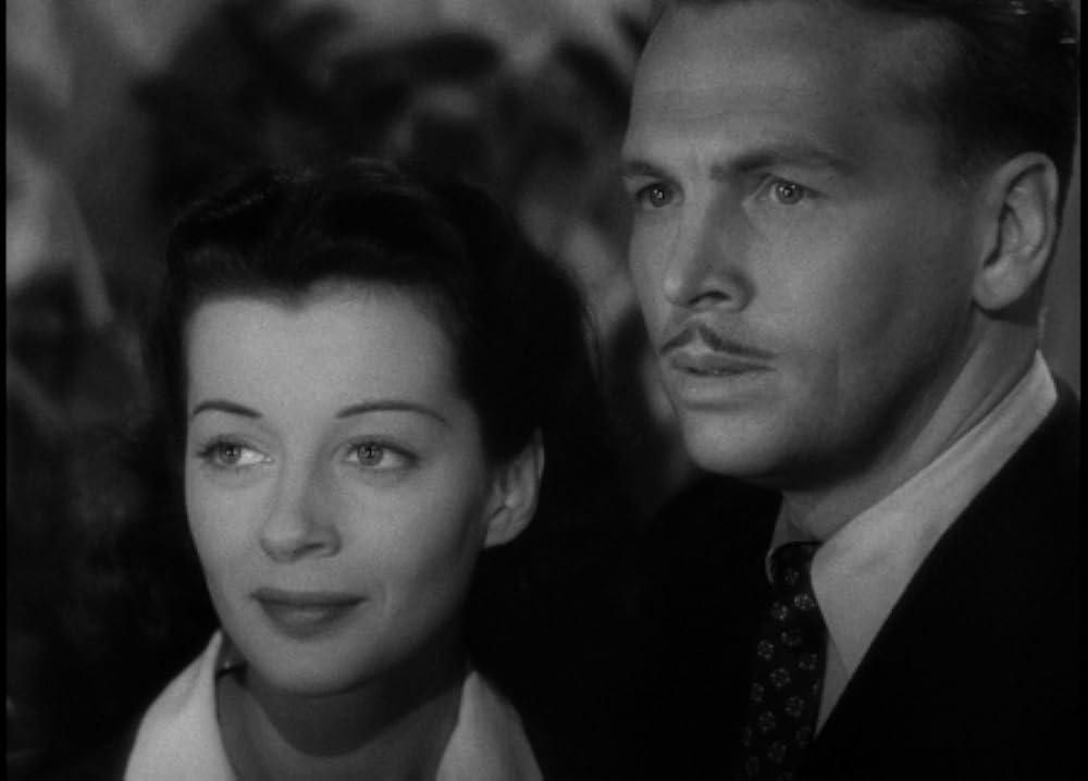 夜は千の眼を持つの画像