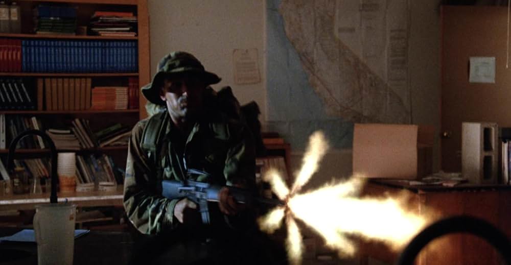 「ハートブレイク・リッジ／勝利の戦場」の画像