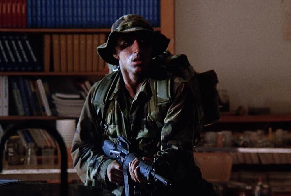 「ハートブレイク・リッジ／勝利の戦場」の画像