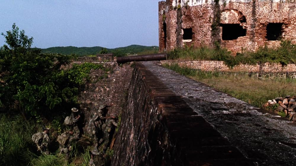 「ハートブレイク・リッジ／勝利の戦場」の画像
