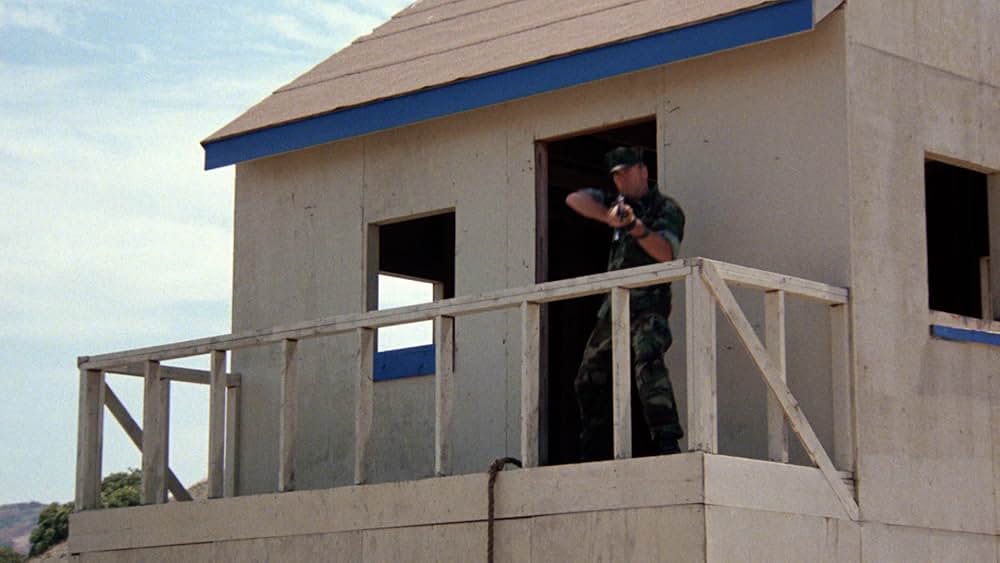 「ハートブレイク・リッジ／勝利の戦場」の画像