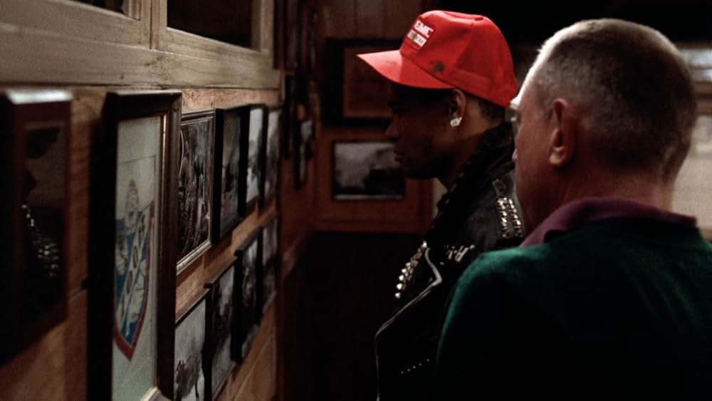 「ハートブレイク・リッジ／勝利の戦場」の画像