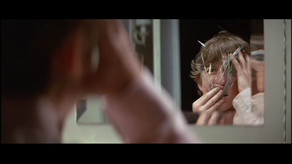 「ポルターガイスト2」の画像