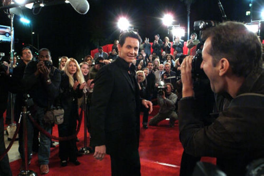 「パパラッチ」コール・ハウザーの画像