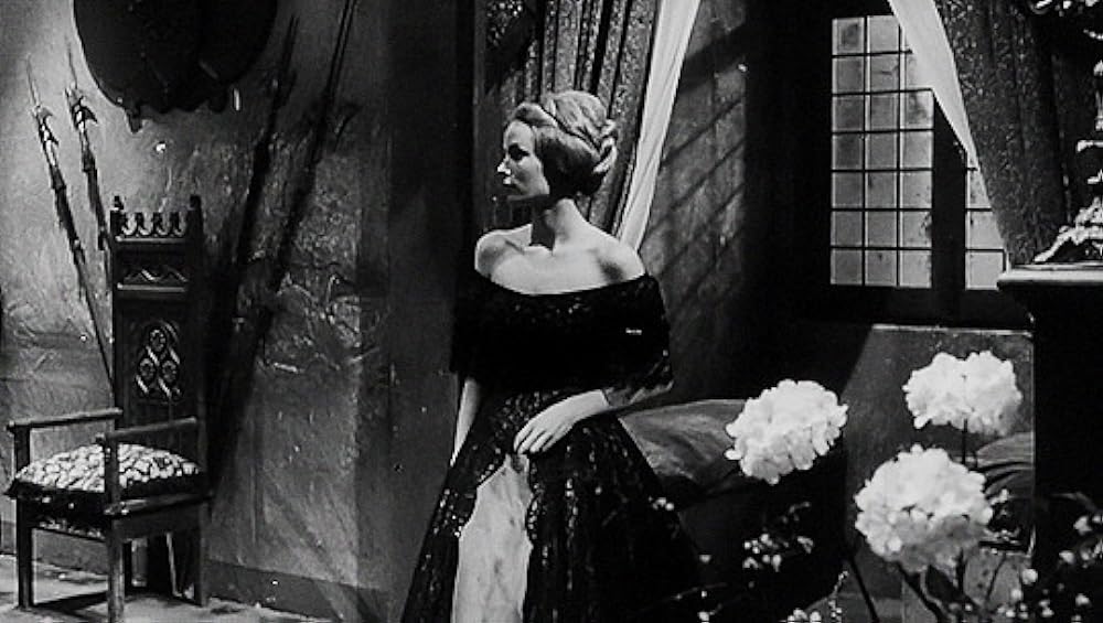 幽霊屋敷の蛇淫の画像