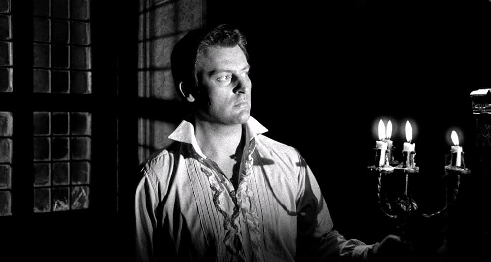 幽霊屋敷の蛇淫の画像