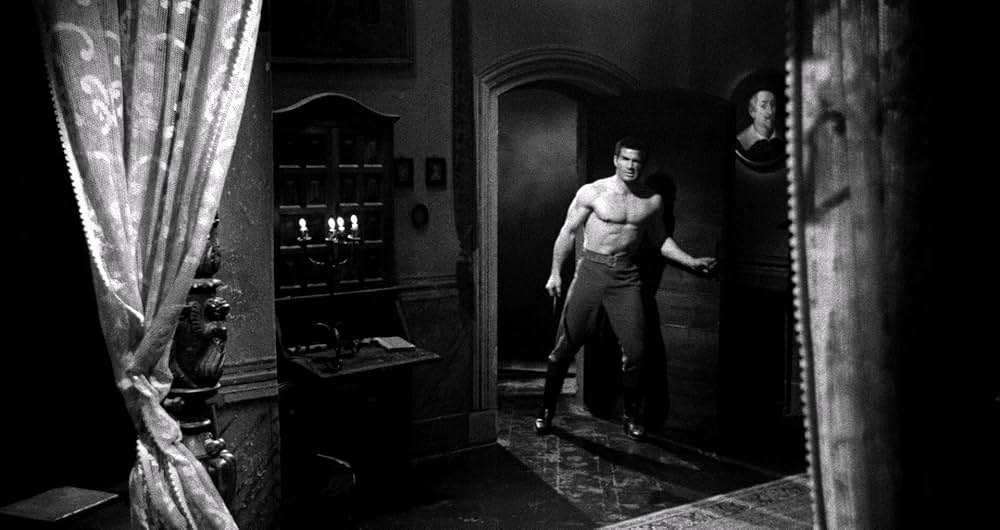 幽霊屋敷の蛇淫の画像