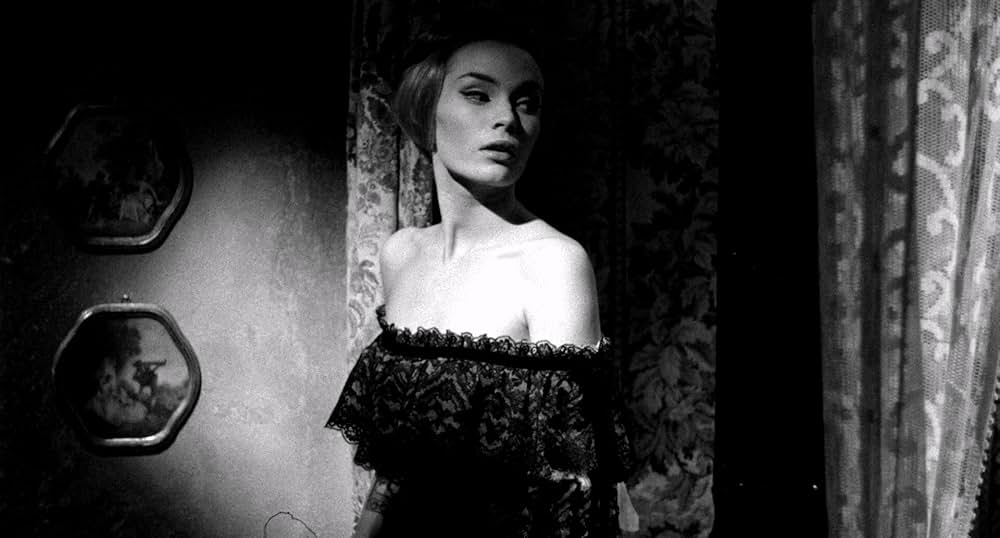 幽霊屋敷の蛇淫の画像