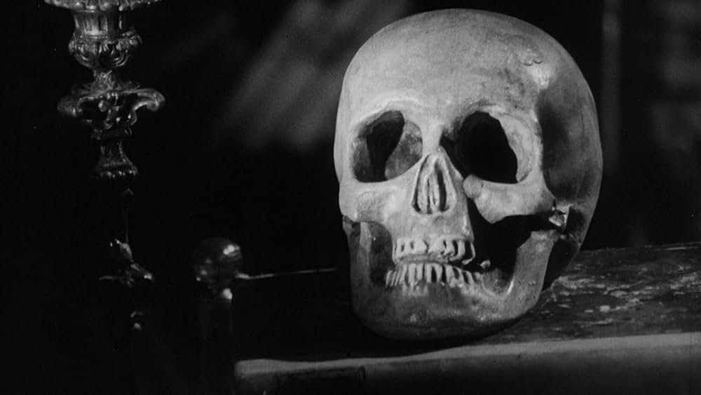 幽霊屋敷の蛇淫の画像