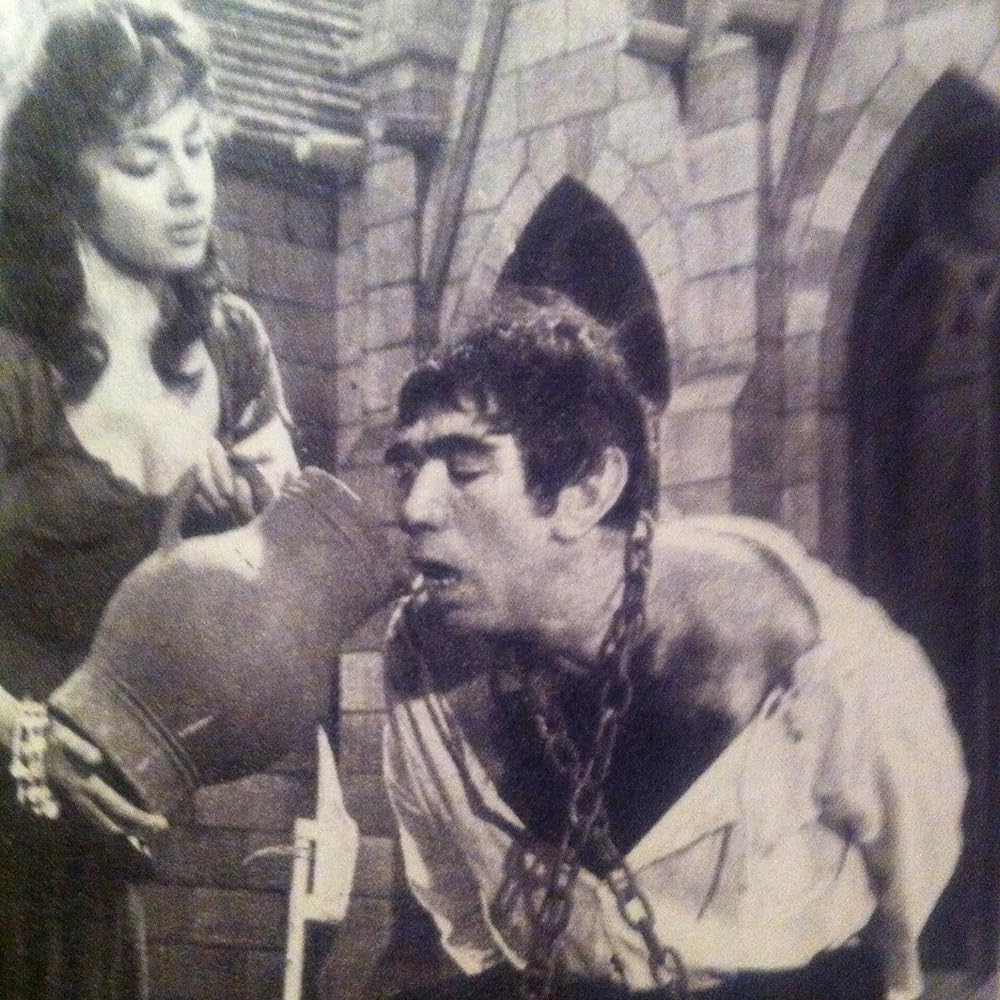 ノートルダムのせむし男／ノートルダム・ド・パリの画像