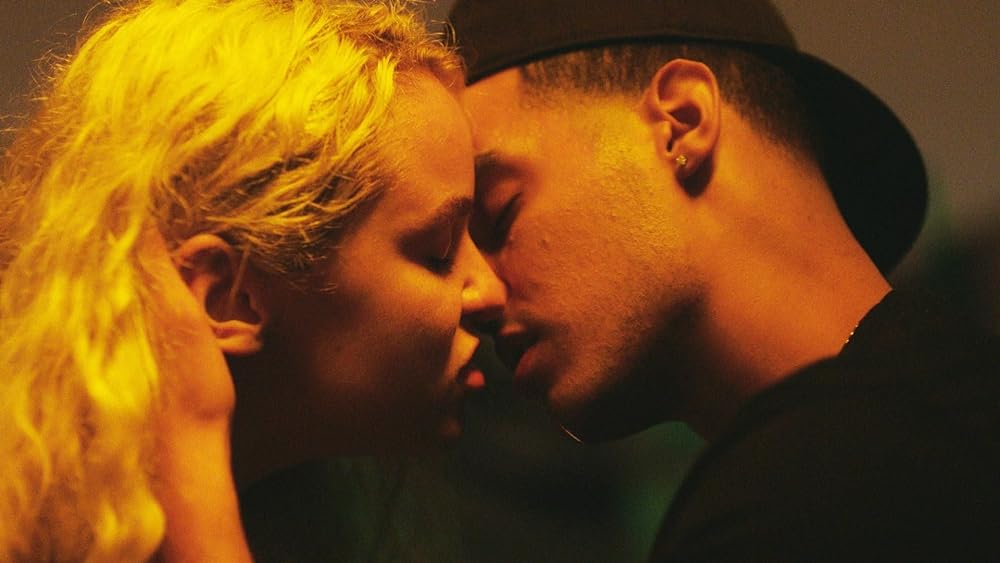 ホワイト・ガールの画像