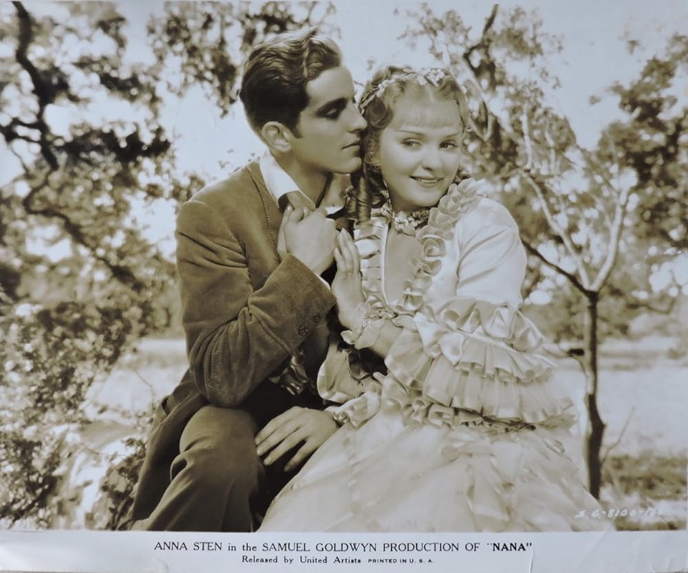 女優ナナの画像