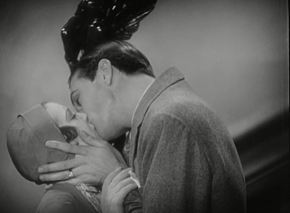 「市街」ゲイリー・クーパー & シルビア・シドニーの画像