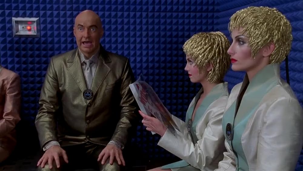 「プルート・ナッシュ」ランディ・クエイドの画像