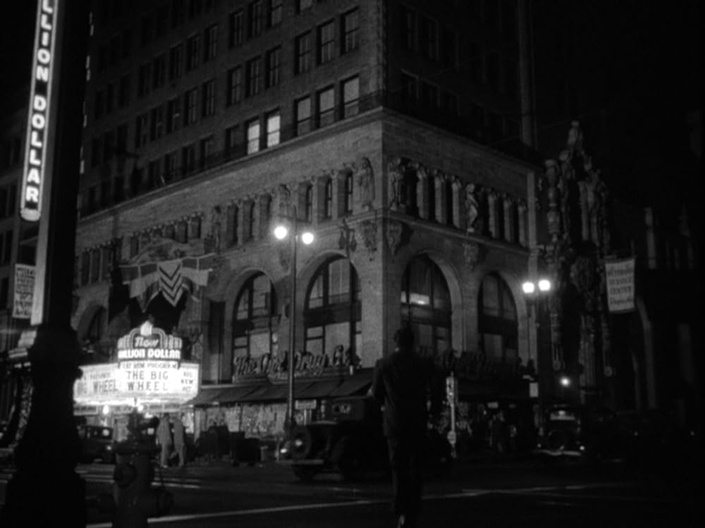 都会の牙の画像