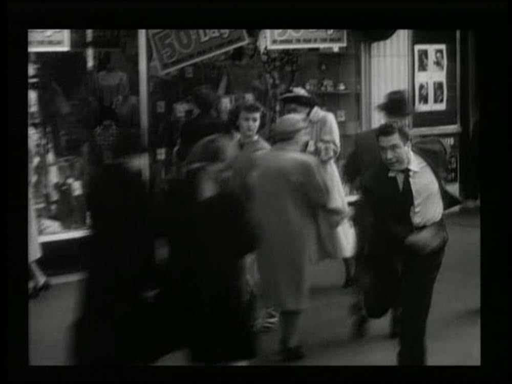 都会の牙の画像