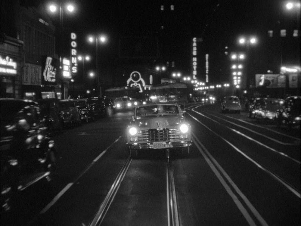 都会の牙の画像