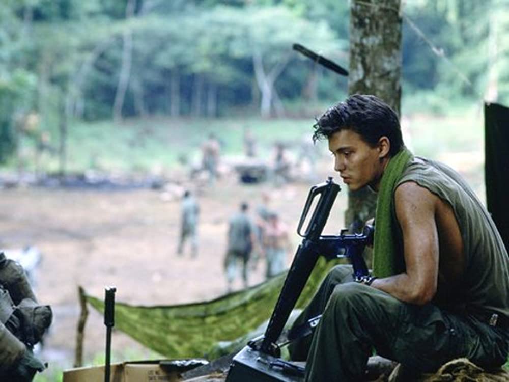 「プラトーン」ジョニー・デップの画像