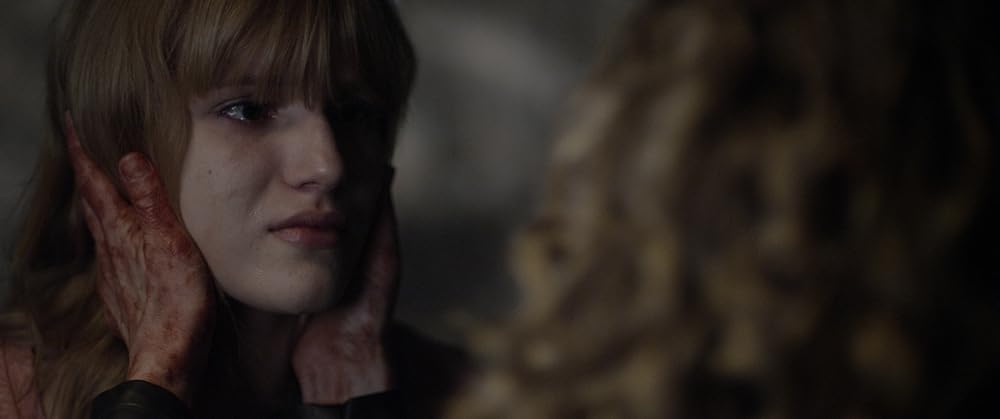 「バッド・チェイサー」キーラ・セジウィック & ベラ・ソーンの画像