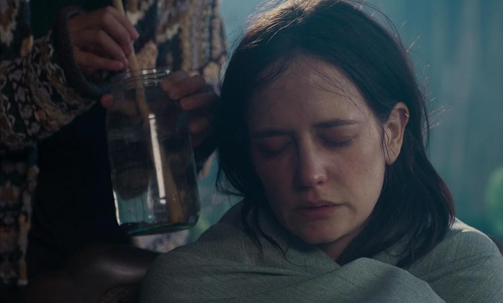 「NOCEBO／ノセボ」エバ・グリーン & チャイ・フォナシエルの画像