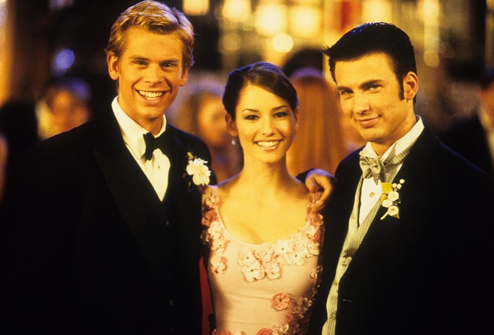 「あるあるティーン・ムービー」クリス・エバンス & カイラー・リー & エリック・クリスチャン・オルセンの画像