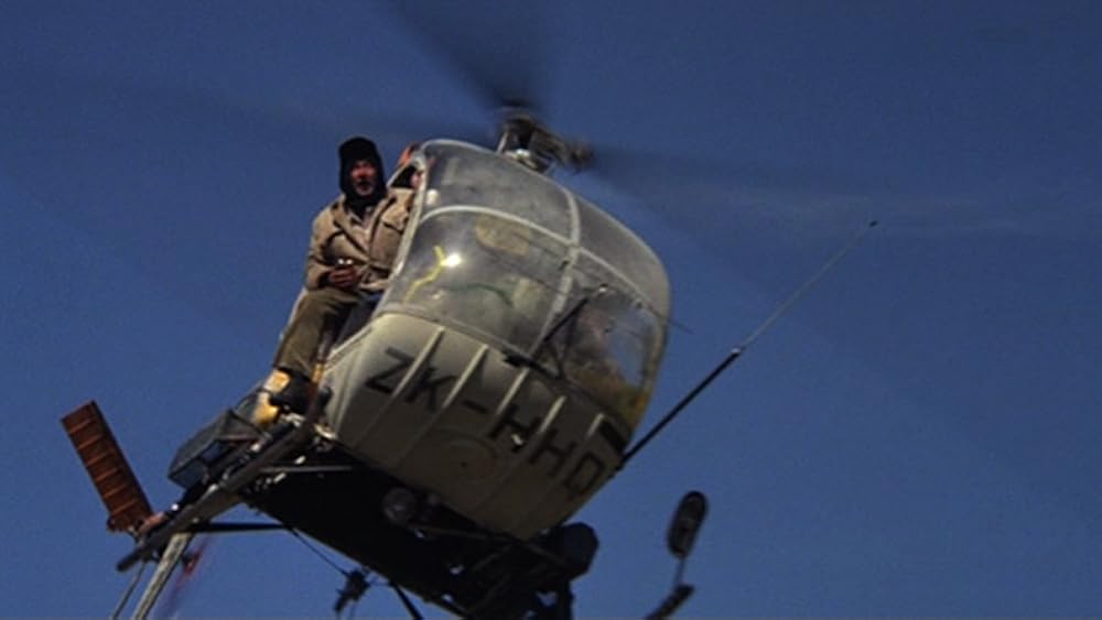 「湖の秘宝の謎」ドナルド・プレザンスの画像