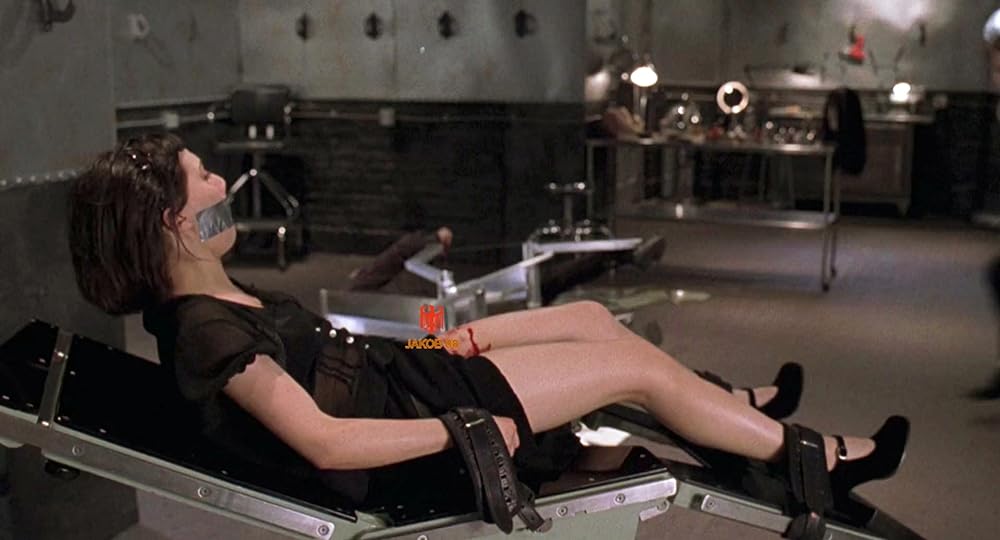 「インシデント」ブリタニー・マーフィの画像